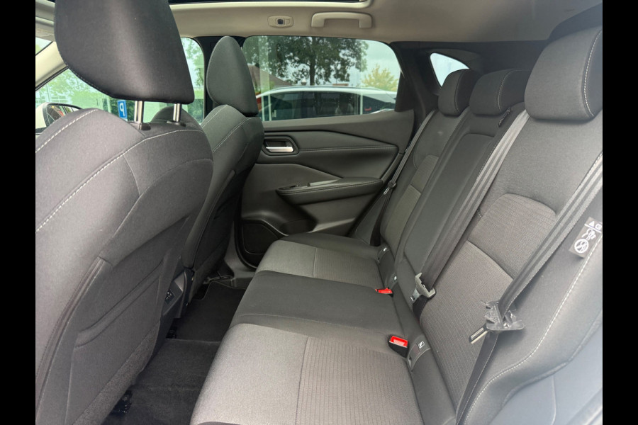 Nissan QASHQAI 1.3 MHEV Xtronic Premiere Edition - Automaat - Panodak - Navi - Trekhaak - Org.NL