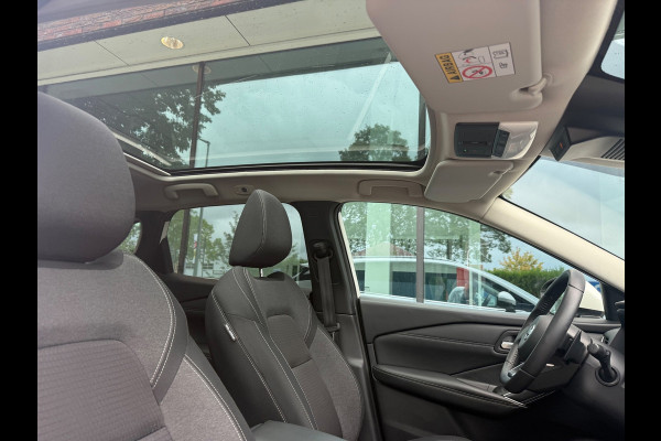 Nissan QASHQAI 1.3 MHEV Xtronic Premiere Edition - Automaat - Panodak - Navi - Trekhaak - Org.NL