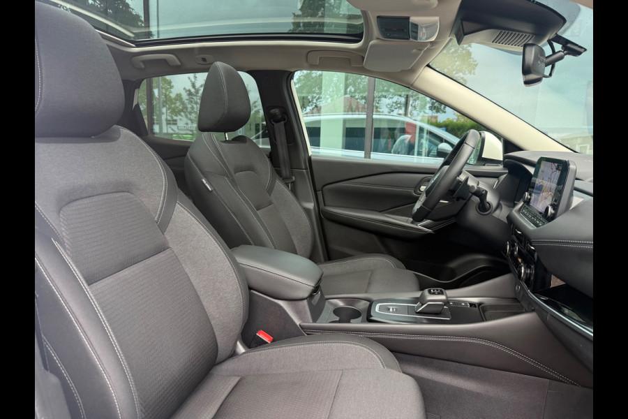 Nissan QASHQAI 1.3 MHEV Xtronic Premiere Edition - Automaat - Panodak - Navi - Trekhaak - Org.NL