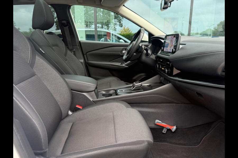 Nissan QASHQAI 1.3 MHEV Xtronic Premiere Edition - Automaat - Panodak - Navi - Trekhaak - Org.NL
