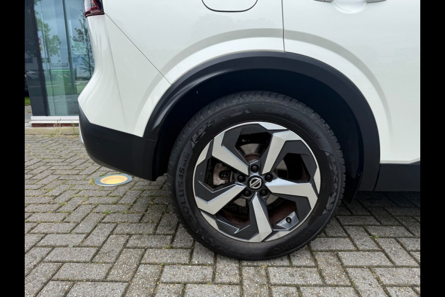 Nissan QASHQAI 1.3 MHEV Xtronic Premiere Edition - Automaat - Panodak - Navi - Trekhaak - Org.NL