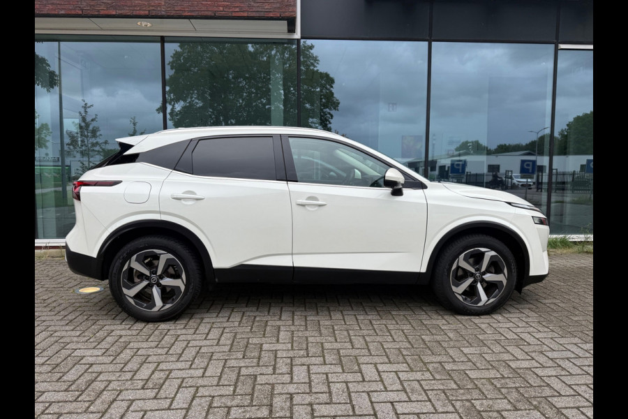 Nissan QASHQAI 1.3 MHEV Xtronic Premiere Edition - Automaat - Panodak - Navi - Trekhaak - Org.NL