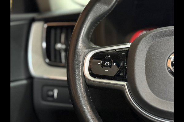 Volvo XC60 2.0 T5 Inscription | 250PK | Automaat | Leder | Camera | Trekhaak | Pano | Navi | 12,3” Digitaal Display