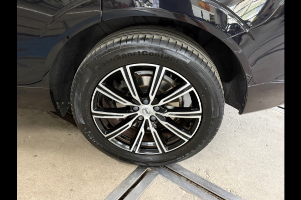 Volvo XC60 2.0 T5 Inscription | 250PK | Automaat | Leder | Camera | Trekhaak | Pano | Navi | 12,3” Digitaal Display