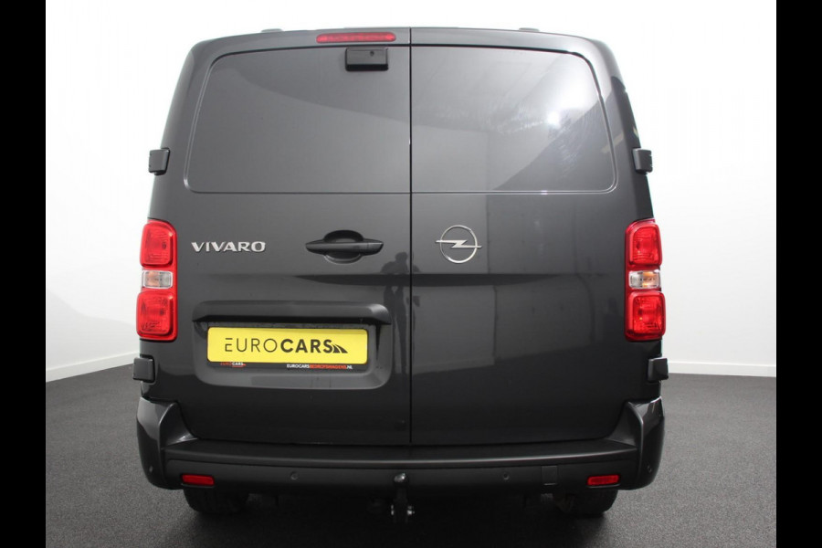 Opel Vivaro 1.5 Diesel 120pk L3 Apple Carplay /  Android Auto Parkeersensoren V+A Trekhaak Camera Navigatie Cruise Control LED koplampen houten afwerking laadruimte