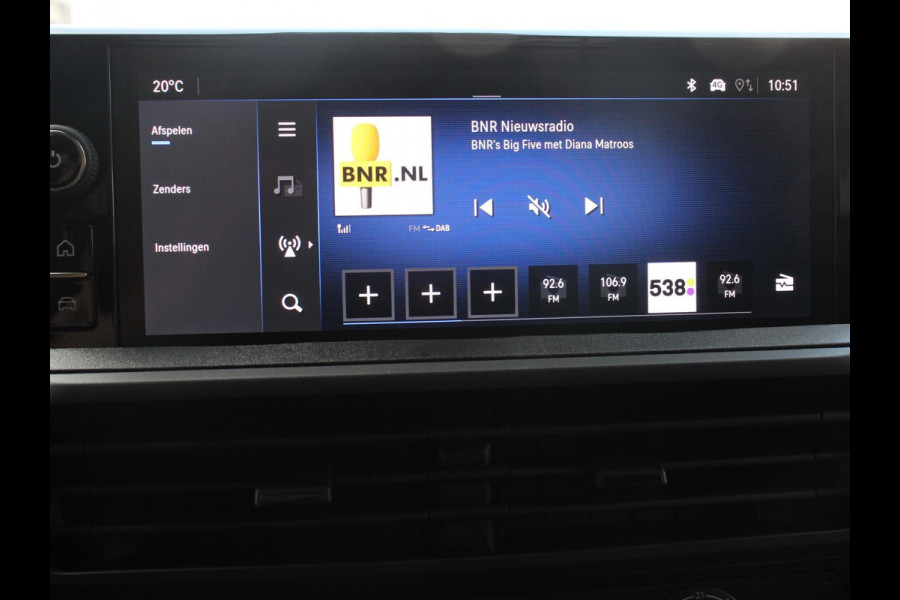 Opel Vivaro 1.5 Diesel 120pk L3 Apple Carplay /  Android Auto Parkeersensoren V+A Trekhaak Camera Navigatie Cruise Control LED koplampen houten afwerking laadruimte