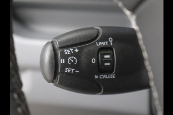 Opel Vivaro-e L3H1 Edition 75 kWh Automaat Airco Navigatie Cruise Control