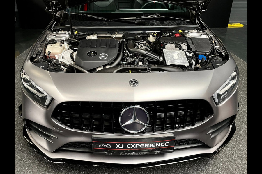Mercedes-Benz A-Klasse 180 Premium Plus 35 AMG-Aerodynamic PANO NAP