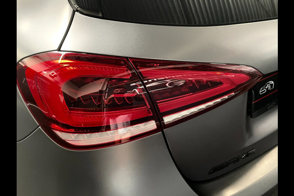 Mercedes-Benz A-Klasse 180 Premium Plus 35 AMG-Aerodynamic PANO NAP