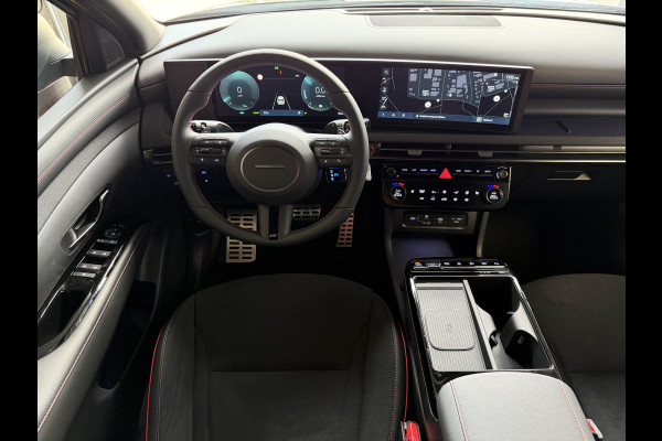 Hyundai Tucson NW AUTO 4WD 288PK N LINE + 1.6 T-GDI PHEV SKY PANO CAMERA STOELVERWARM 19" LMV ZWARTE HEMEL STUURVERW. PLUG IN HYBRIDE 4X4 AWD