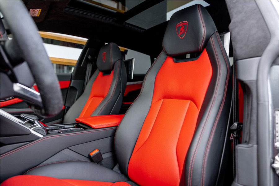 Lamborghini Urus 4.0 V8 | CT Carbon Widebody | Pano | B&O 3D | Stoelkoeling