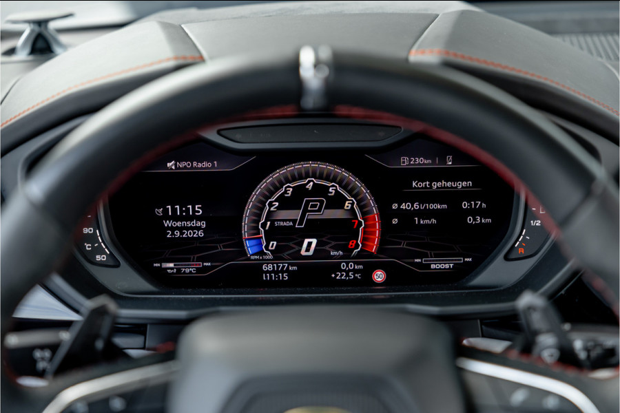 Lamborghini Urus 4.0 V8 | CT Carbon Widebody | Pano | B&O 3D | Stoelkoeling