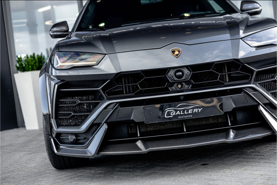 Lamborghini Urus 4.0 V8 | CT Carbon Widebody | Pano | B&O 3D | Stoelkoeling