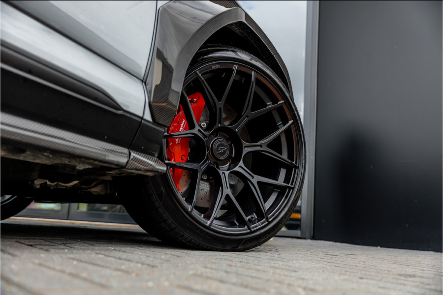 Lamborghini Urus 4.0 V8 | CT Carbon Widebody | Pano | B&O 3D | Stoelkoeling