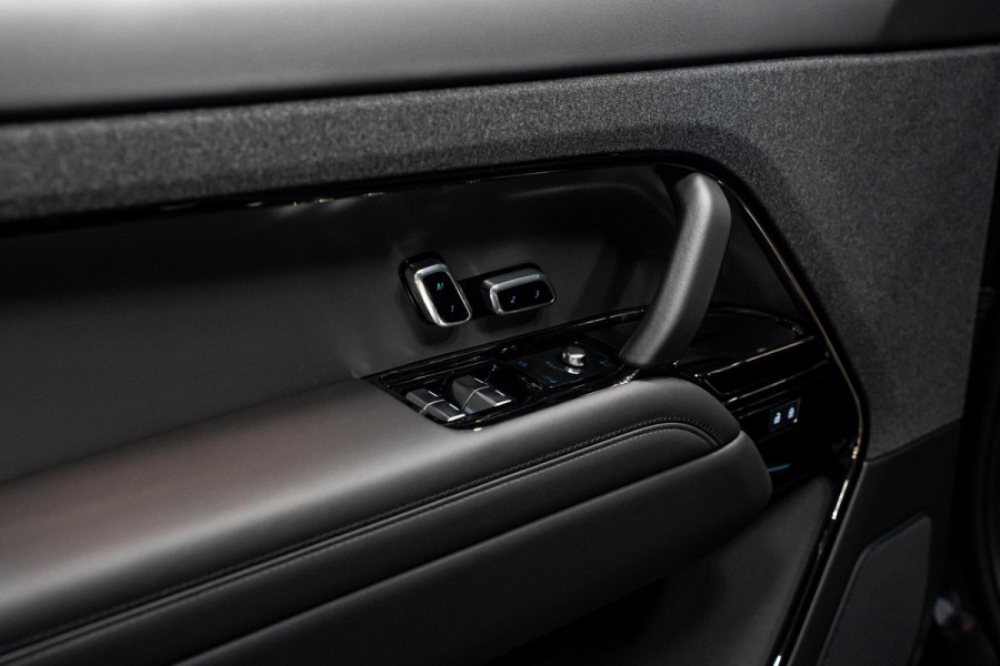 Land Rover Range Rover Sport 3.0 P460e Dynamic HSE PHEV *Panorama / Meridian 3D / Stoelventilatie + memory / HUD / Soft-Close / Surround-view*