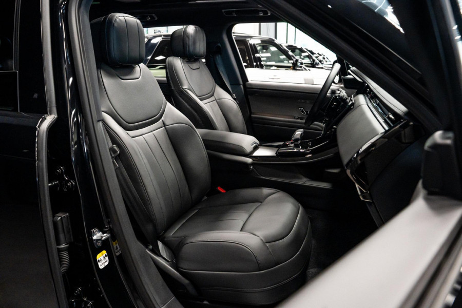 Land Rover Range Rover Sport 3.0 P460e Dynamic HSE PHEV *Panorama / Meridian 3D / Stoelventilatie + memory / HUD / Soft-Close / Surround-view*