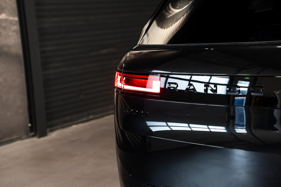 Land Rover Range Rover Sport 3.0 P460e Dynamic HSE PHEV *Panorama / Meridian 3D / Stoelventilatie + memory / HUD / Soft-Close / Surround-view*