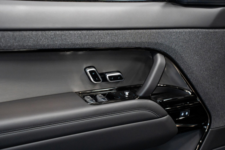 Land Rover Range Rover Sport 3.0 P460e Dynamic HSE PHEV *Panorama / Meridian 3D / Stoelventilatie + memory / HUD / Soft-Close / Surround-view*