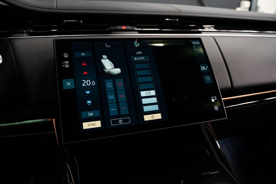 Land Rover Range Rover Sport 3.0 P460e Dynamic HSE PHEV *Panorama / Meridian 3D / Stoelventilatie + memory / HUD / Soft-Close / Surround-view*