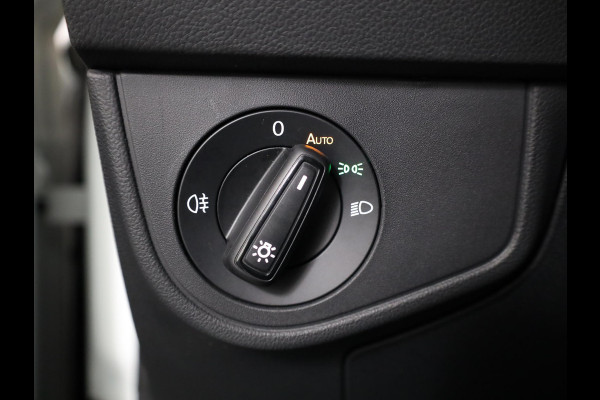 Volkswagen Polo 2.0 TSI GTI Automaat (DSG) | Panoramadak |  | Achteruitrijcamera | Stoelverwarming |Parkeersensoren|Adaptieve cruise control | | Private lease vanaf € 649,- pm|Verlengde garantie|Navigatie via App