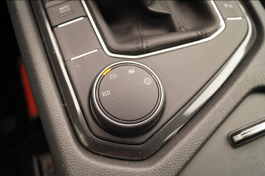 Seat Tarraco 1.4 TSI e-Hybrid PHEV FR Business Intense -PANO-TREKHAAK-