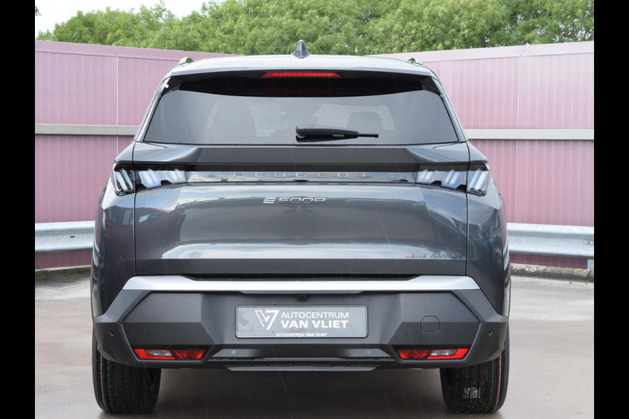 Peugeot E-5008 Allure Long Range 97 kWh 7p UIT VOORRAAD LEVERBAAR