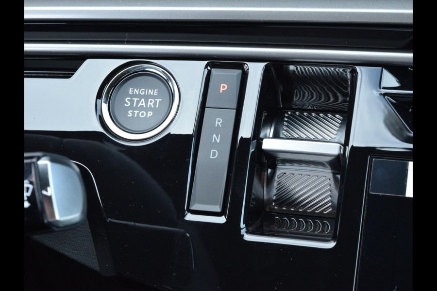 Peugeot E-5008 Allure Long Range 97 kWh 7p UIT VOORRAAD LEVERBAAR