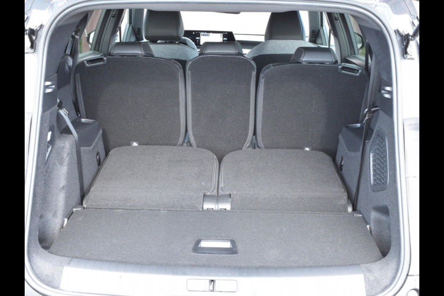 Peugeot E-5008 Allure Long Range 97 kWh 7p UIT VOORRAAD LEVERBAAR