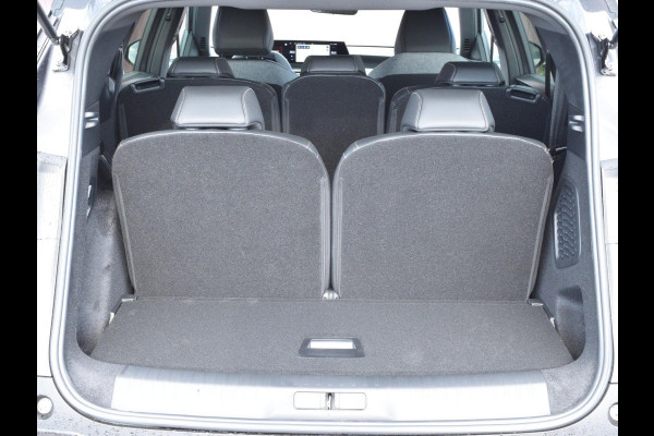 Peugeot E-5008 Allure Long Range 97 kWh 7p UIT VOORRAAD LEVERBAAR
