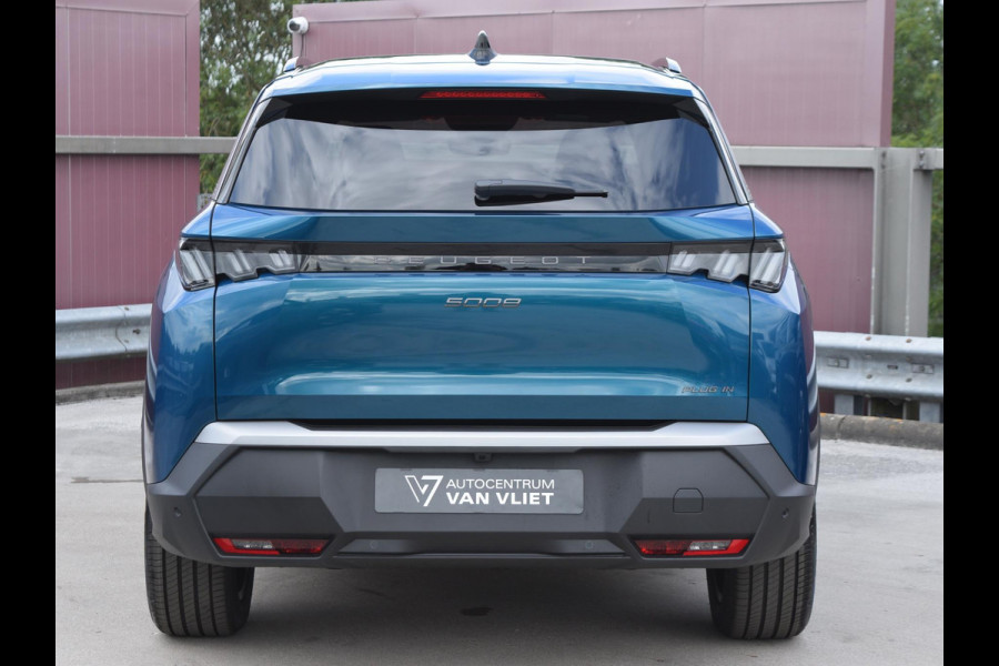 Peugeot 5008 1.6 Plug-in Hybrid 225 Allure 7p UIT VOORRAAD LEVERBAAR