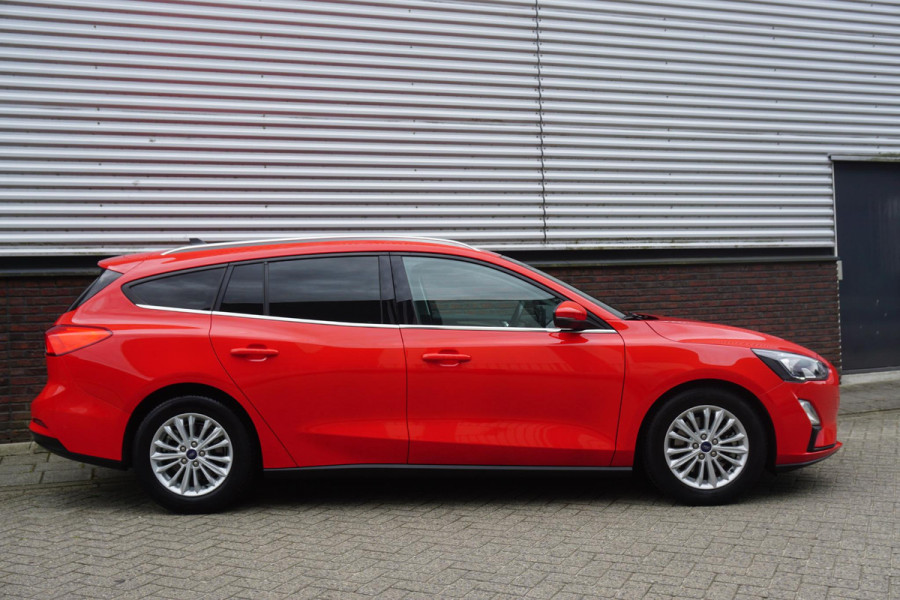 Ford FOCUS Wagon 1.0 125PK EcoB. Hybrid Titanium X Business + Technology Pakket