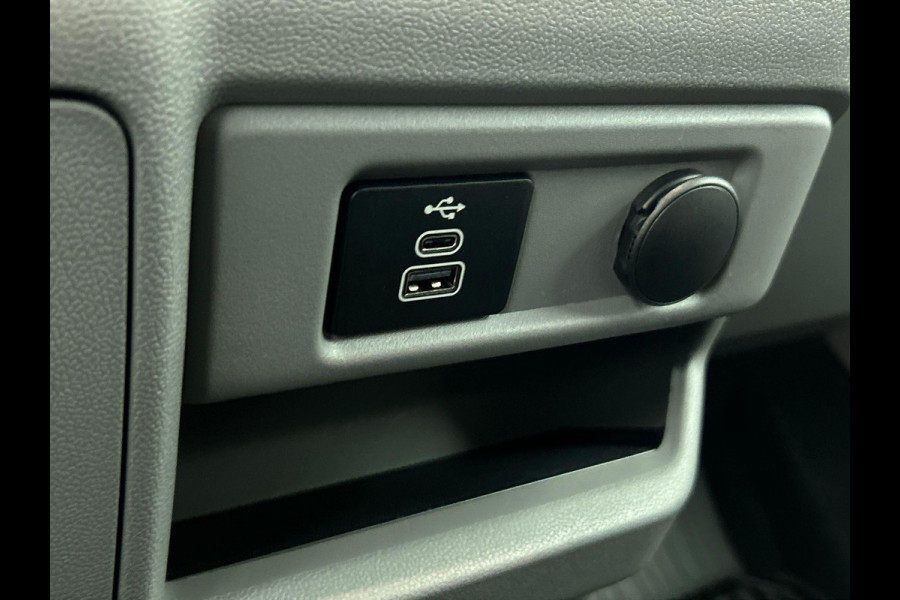 Ford Transit Custom 340 2.5 Automaat PHEV L2H1 Limited Cruise Control Airco Lichtmetalen Velgen