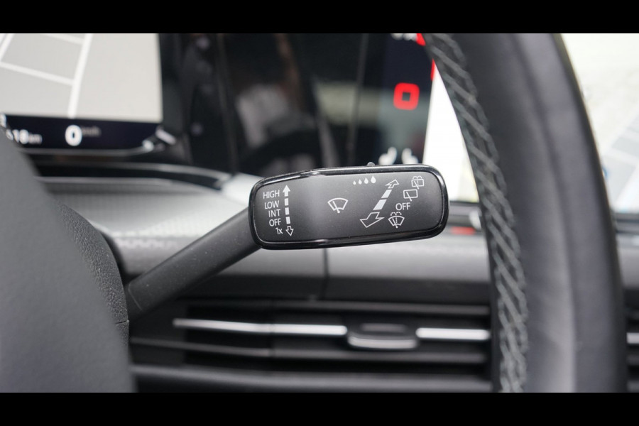 Volkswagen Golf 8 VIII GTE AUTOMAAT|ACC|AMBIANCE|CAMERA|CARPLAY|IQ LIGHT|KEYLESS|MODE|PANORAMA|TREKHAAK