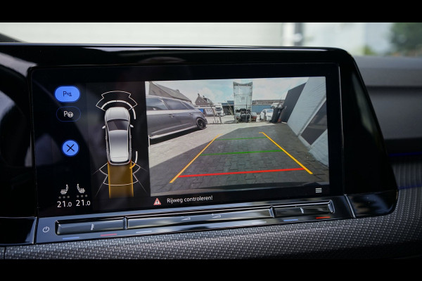 Volkswagen Golf 8 VIII GTE AUTOMAAT|ACC|AMBIANCE|CAMERA|CARPLAY|IQ LIGHT|KEYLESS|MODE|PANORAMA|TREKHAAK