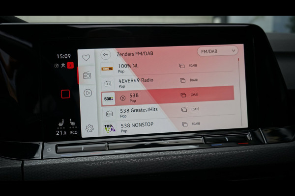 Volkswagen Golf 8 VIII GTE AUTOMAAT|ACC|AMBIANCE|CAMERA|CARPLAY|IQ LIGHT|KEYLESS|MODE|PANORAMA|TREKHAAK
