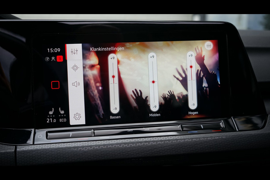 Volkswagen Golf 8 VIII GTE AUTOMAAT|ACC|AMBIANCE|CAMERA|CARPLAY|IQ LIGHT|KEYLESS|MODE|PANORAMA|TREKHAAK