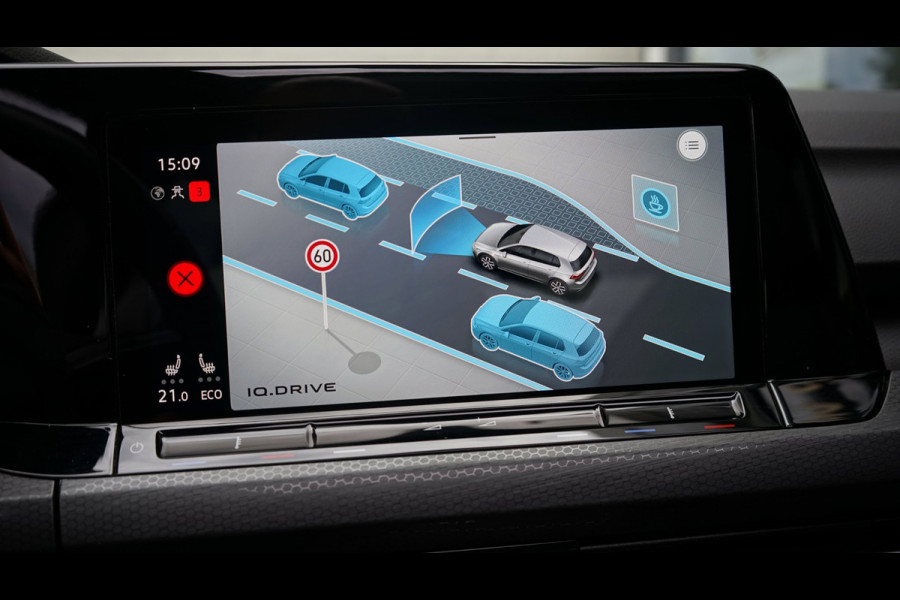 Volkswagen Golf 8 VIII GTE AUTOMAAT|ACC|AMBIANCE|CAMERA|CARPLAY|IQ LIGHT|KEYLESS|MODE|PANORAMA|TREKHAAK