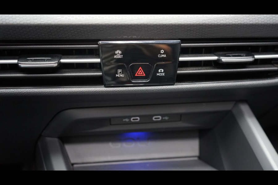 Volkswagen Golf 8 VIII GTE AUTOMAAT|ACC|AMBIANCE|CAMERA|CARPLAY|IQ LIGHT|KEYLESS|MODE|PANORAMA|TREKHAAK