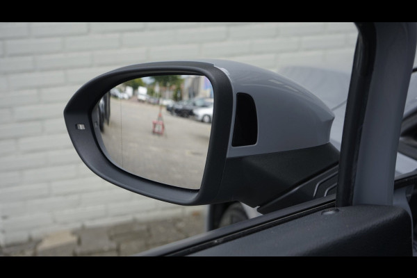 Volkswagen Golf 8 VIII GTE AUTOMAAT|ACC|AMBIANCE|CAMERA|CARPLAY|IQ LIGHT|KEYLESS|MODE|PANORAMA|TREKHAAK
