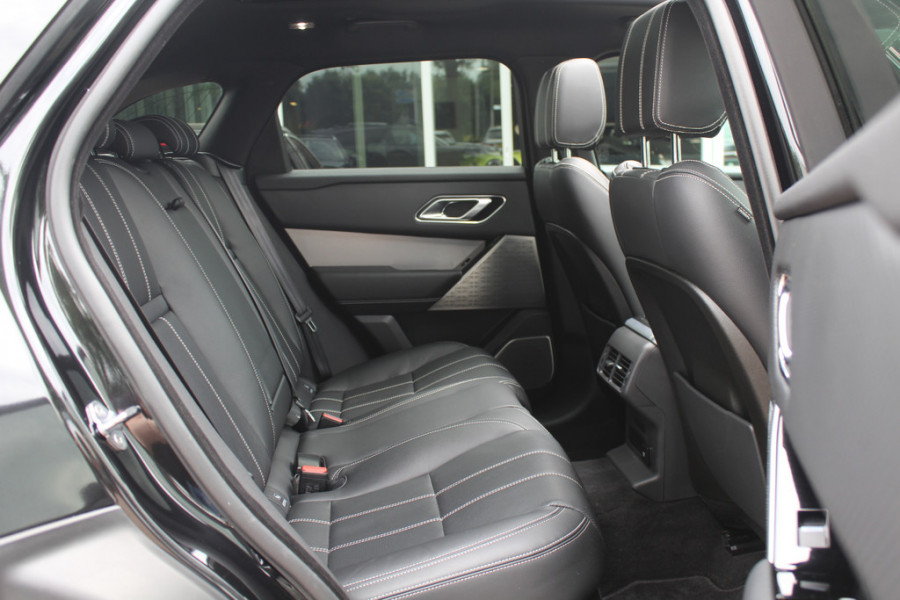 Land Rover Range Rover Velar 2.0 P300 Turbo AWD R-Dynamic SE / Trekhaak / Panoramadak / 360Camera / Luxe Leder / Meridian / 22'' / Matrix LED / Keyless / Stoel+Stuurverwarming / Dodehoek / DAB / Cruise Control