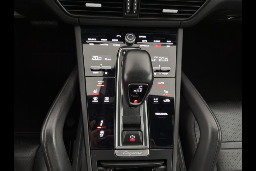 Porsche Cayenne Coupé 3.0 E-Hybrid (Plug-in) {SoH-100%} Aut. *PANO | SPORT-CHRONO | LEATHER | BOSE-AUDIO | FULL-LED | TOPVIEW | AIRSUSPENSION | DIGI-COCKPIT | HEATED-SPORTSEATS | DAB | NAVI-FULLMAP | PRIVACY-GLASS | SHIFTPADDLES | HEAD-UP | 21"ALU
