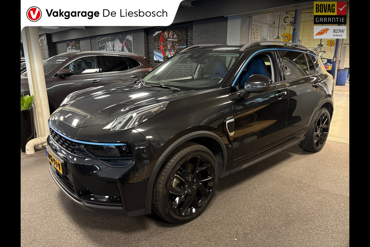Lynk & Co 01 1.5 / pano / navi / camera / Infinity / memory / elec klep / Apple Android carplay