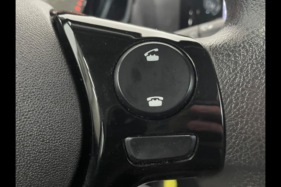 Citroën C1 1.0 VTi Feel Airco Navigatie Apple Carplay Android Auto Achteruitrij camera Leder Multifunctioneel stuurwiel