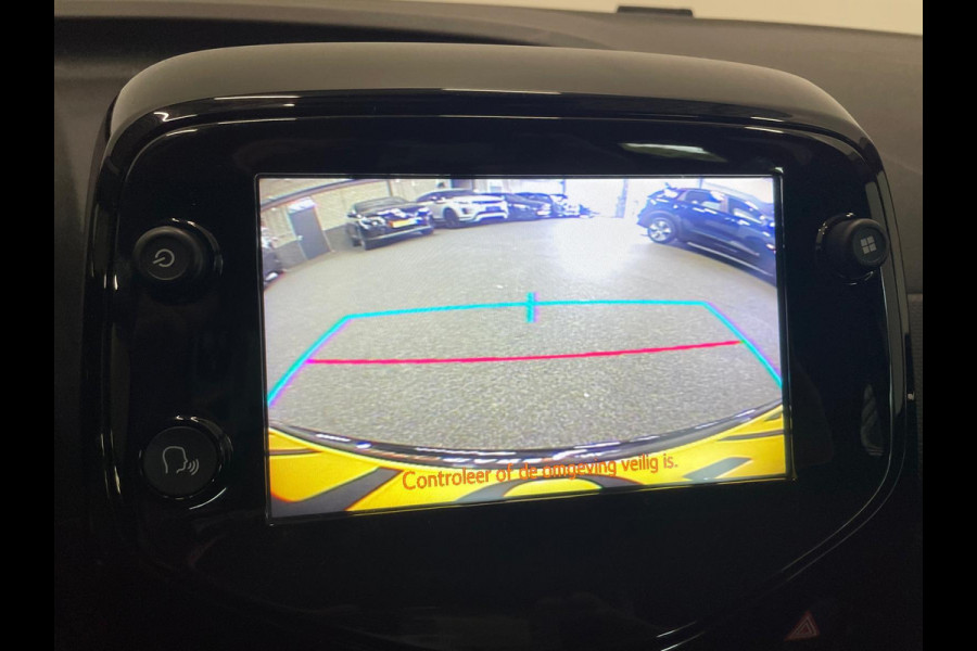 Citroën C1 1.0 VTi Feel Airco Navigatie Apple Carplay Android Auto Achteruitrij camera Leder Multifunctioneel stuurwiel