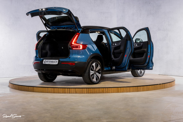 Volvo XC40 Recharge Ultimate 70 kWh | Panoramadak | Adaptieve cruise | Blis | Memory | Harman Kardon |