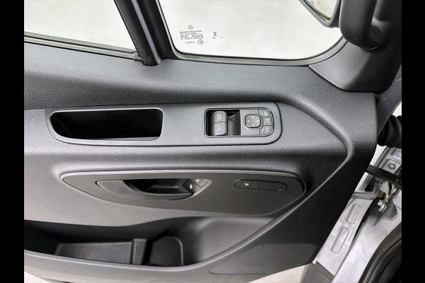 Mercedes-Benz Sprinter 317 CDI L3H2 Navigatie Elektrische schuifdeur Adaptieve cruise control LED Achteruitrijcamera Betimmering