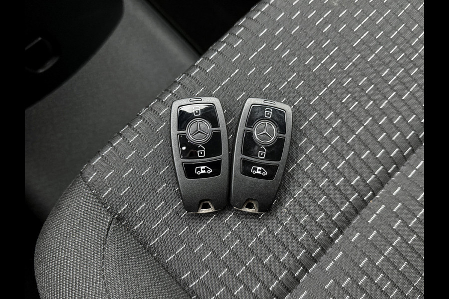 Mercedes-Benz Vito 116 CDI L2 Pro Trekhaak Led multibeam Parkeerpakket Betimmering Cruise Control