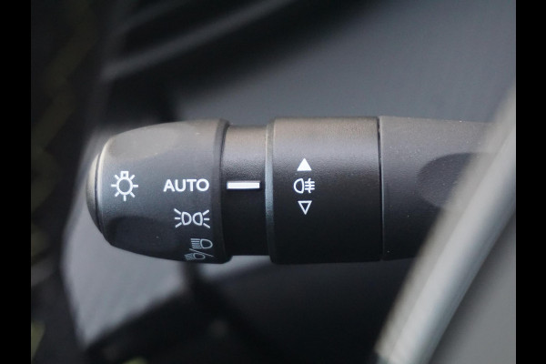 Peugeot e-2008 EV GT Avantage 54 kWh Carplay