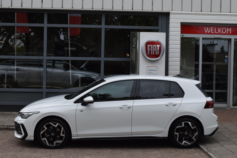 Volkswagen Golf 1.5 eTSI R-Line|Camera|Sfeer|Carplay|