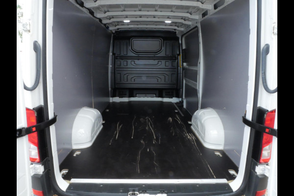 Volkswagen Crafter 2.0 TDI 140PK L3H2 Airco DSG-automaat